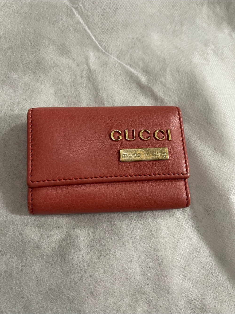Gucci Coral Red Textured Leather Key Holder with Gold Hardware